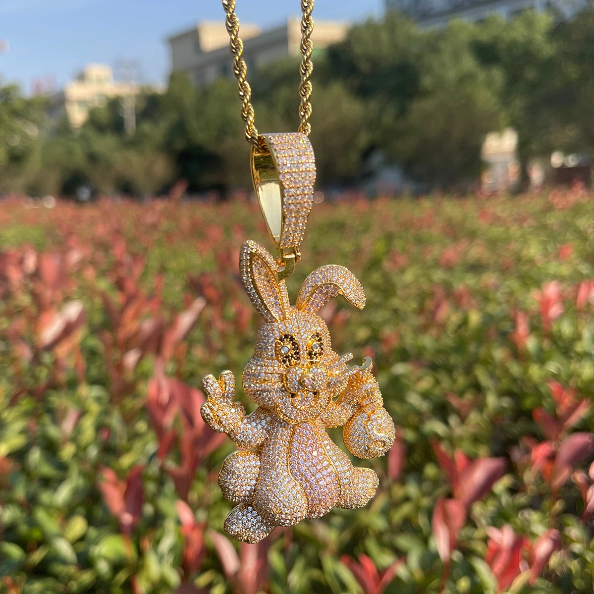 Bling "Bugs Money" Pendant