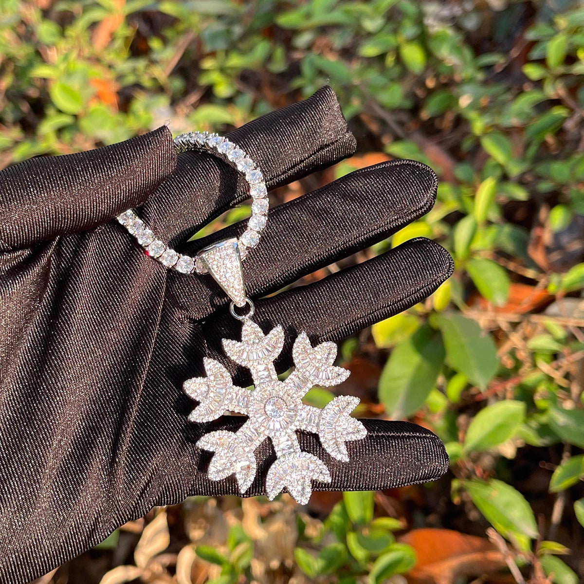 Bling "Snow" Pendant