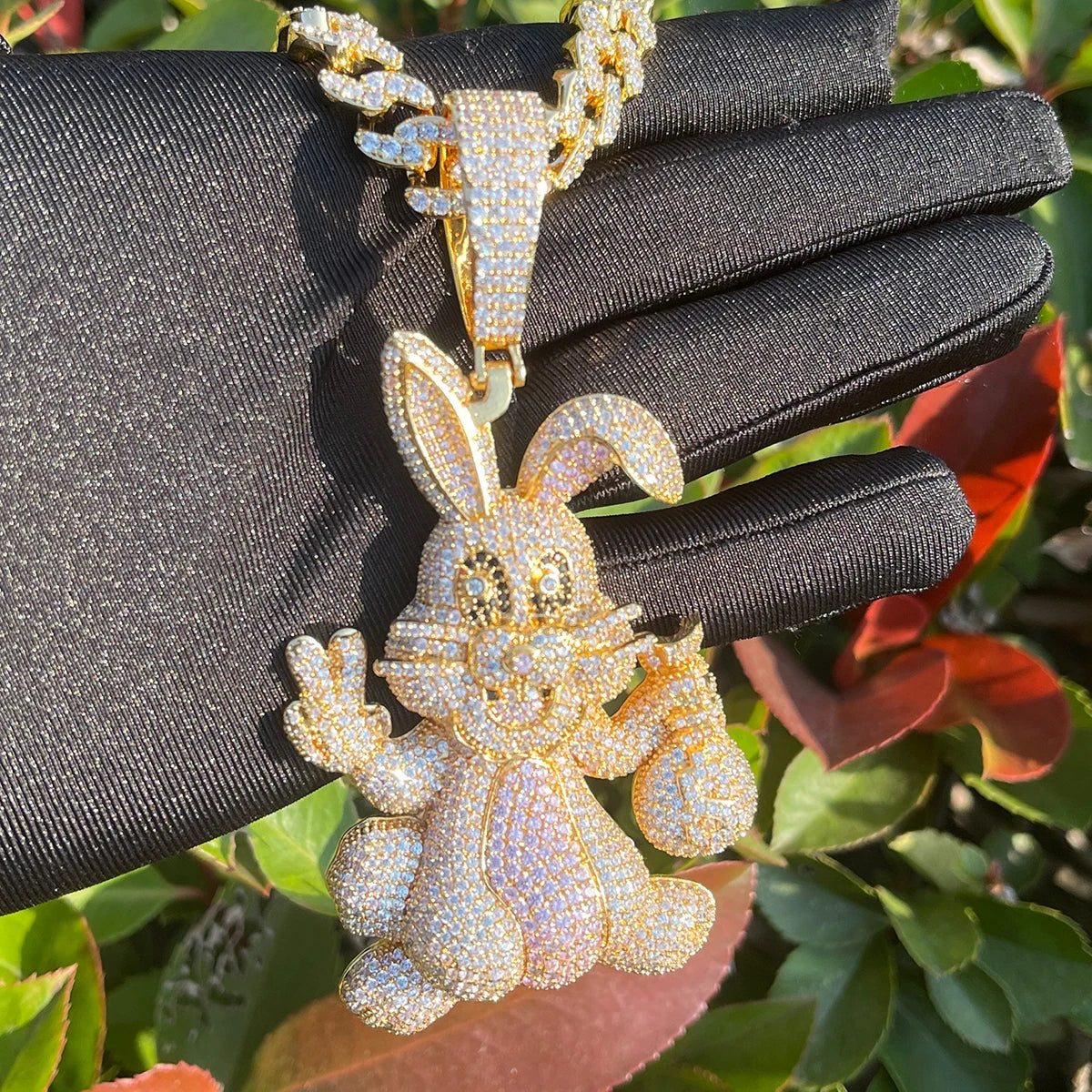 Bling "Bugs Money" Pendant