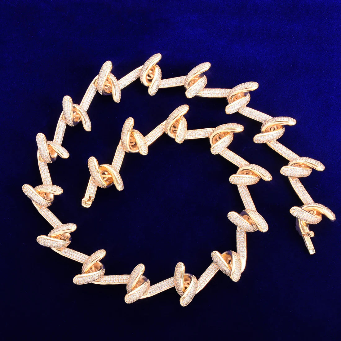 Bling "Hooked" Chain