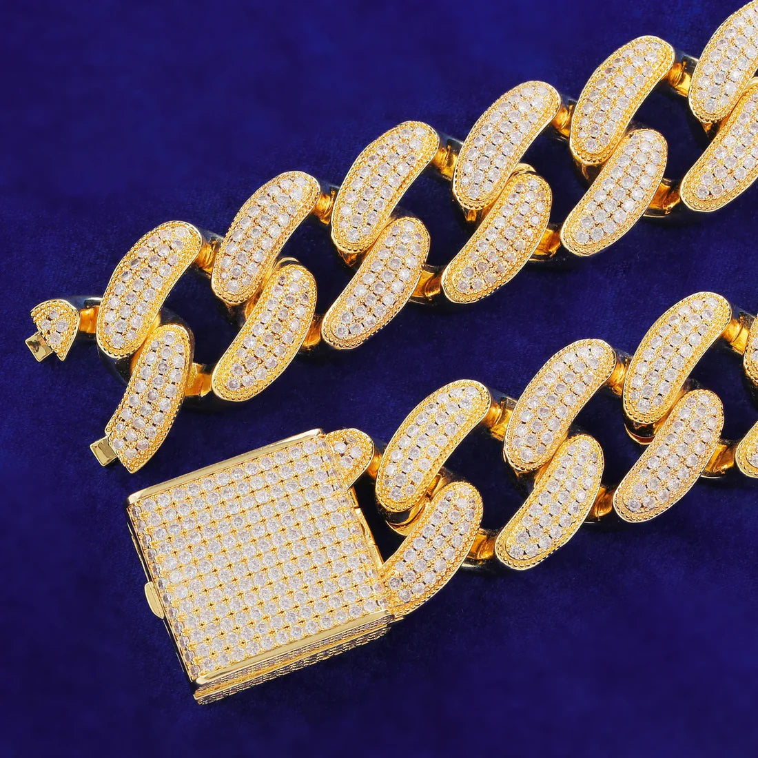 Bling "B.I.G" Cuban Chain