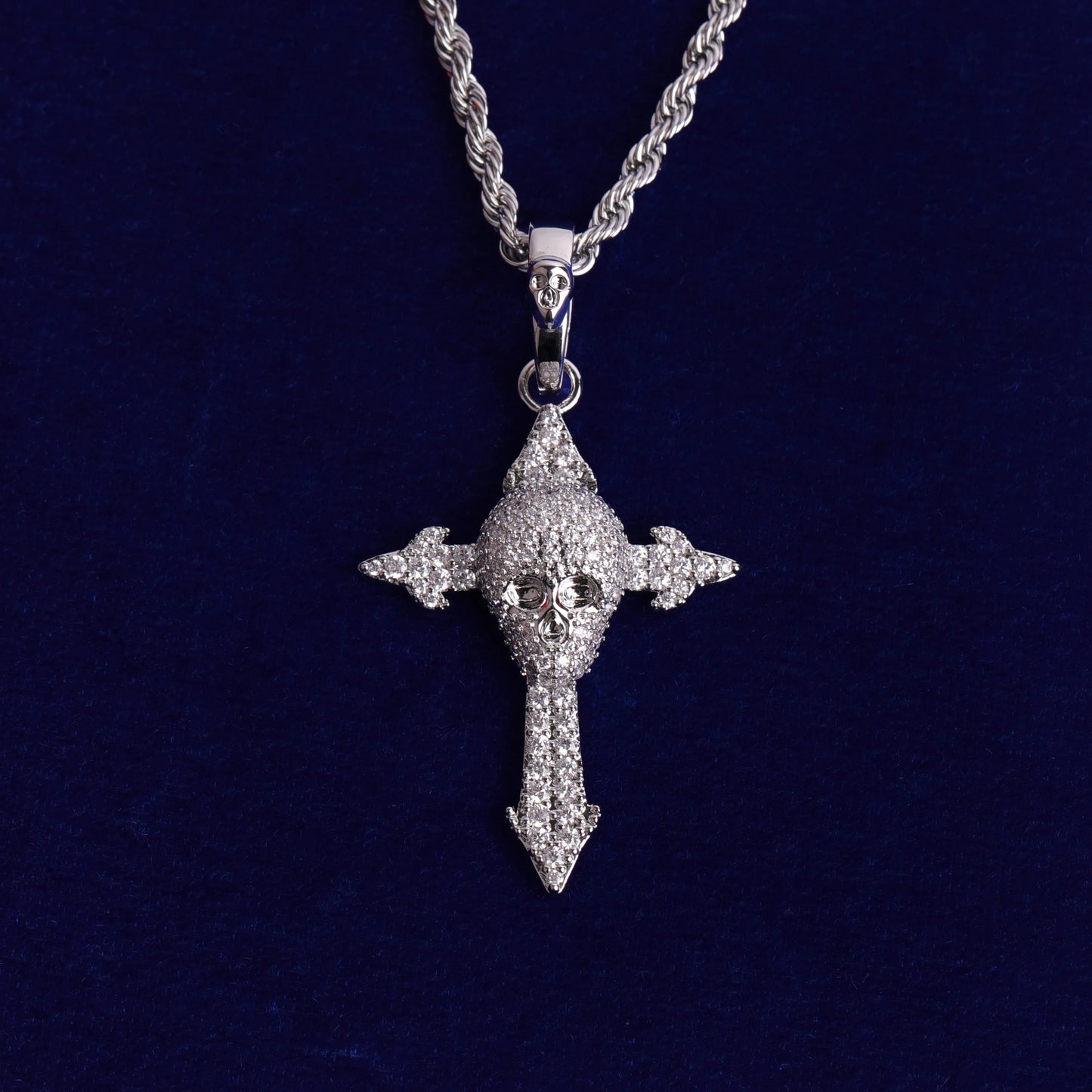 Bling "Skull Cross" Pendant