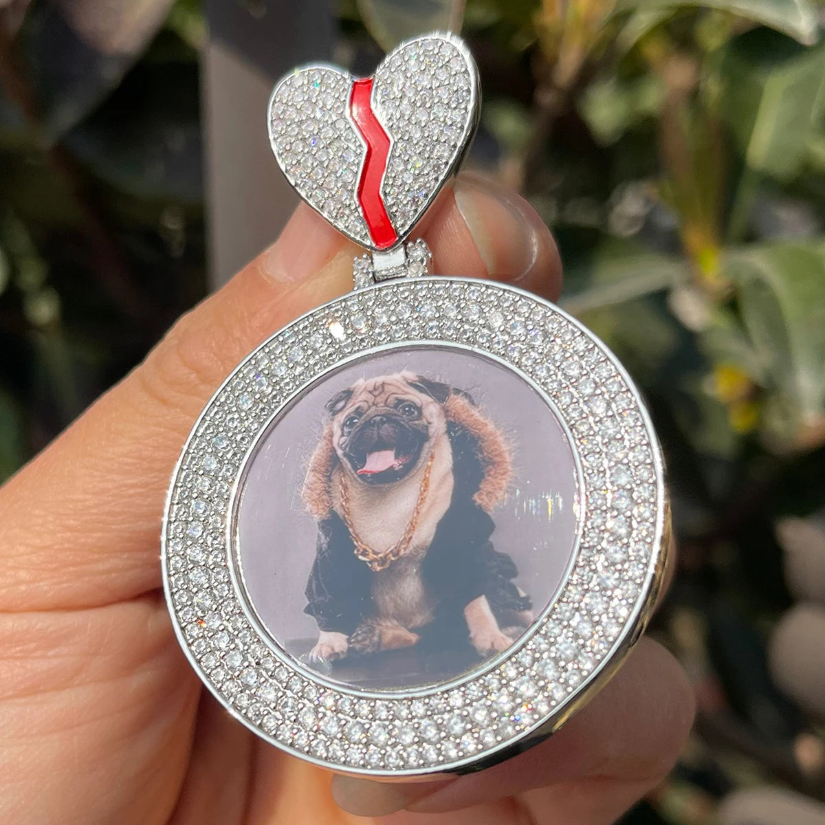 Bling "Broken Heart Medaillon" Custom Photo